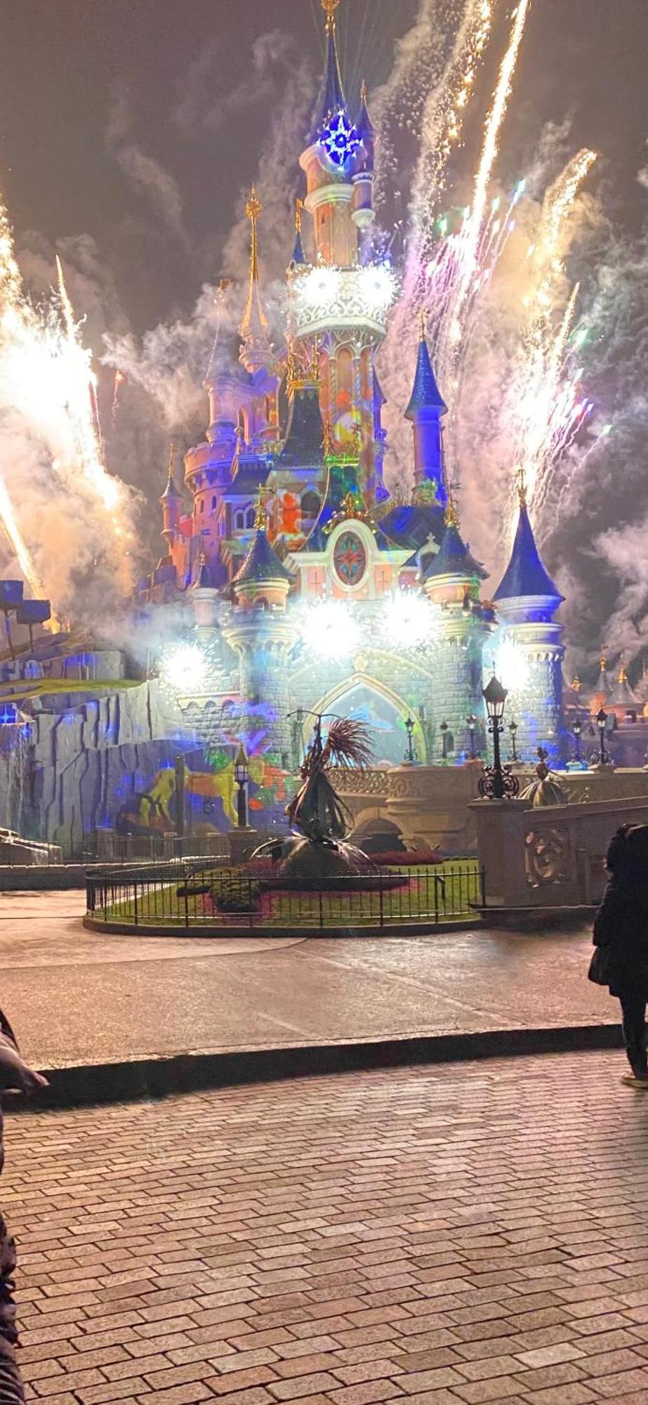 Jade Apart Bussy Centre Disney 10Min Eksteriør billede